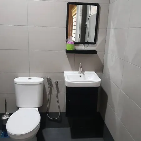 Swimming Pool Party House Apartment Batu Pahat Exterior photo